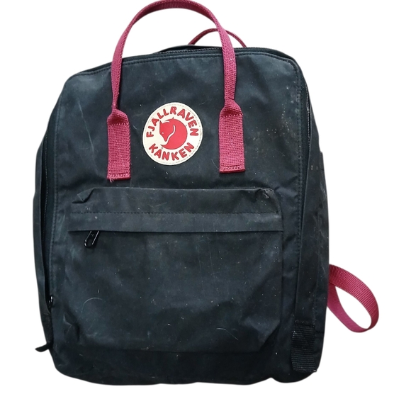 Fjallraven Kanken Black With Red Straps Small Backpack - Picture 1 of 5